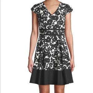 Isaac Mirzrahi floral black dress Size 6